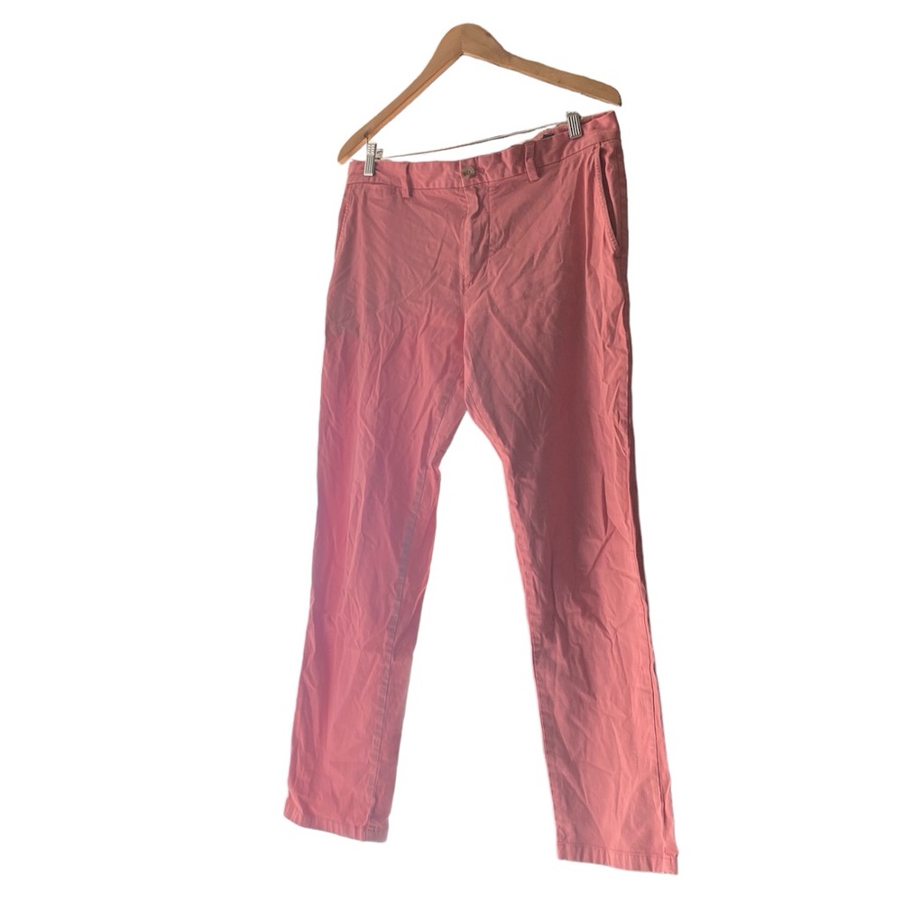 Vineyard Vines Men pink linen blend trousers with a relaxed fit Size 34Wx30L